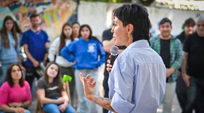 PROYECTOS ESCOLARES EN EL MARCO DEL PROGRAMA MUNICIPAL “QUILMES COOPERA”