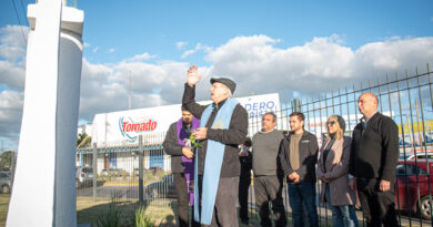 MONSEÑOR LUGONES ENTRONIZÓ LA IMAGEN DE LA VIRGEN DE LUJÁN EN EL VIADUCTO «PAPA FRANCISCO» DE ALTE BROWN