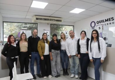 RECONOCIMIENTO A LOS TRABAJADORES DE LA OFICINA DE ATENCIÓN A LA COMUNIDAD EN EL PALACIO MUNICIPAL