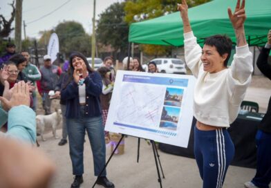 MAYRA Y EVA MIERI RECORRIERON LOS NUEVOS PAVIMENTOS DE LOS BARRIOS 1º DE MAYO Y MONTEVERDE Y ENTREGARON ÁRBOLES NATIVOS A VECINOS