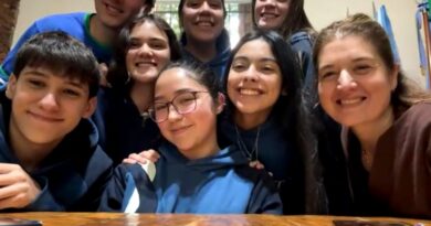 De Quilmes a Latinoamérica: jóvenes crean un sistema paraidentificar camisetas falsas de la Selección Argentina