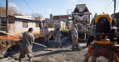 SIGUE AVANZANDO LA CONSTRUCCIÓN DE NUEVOS ASFALTOS: SERÁN 19 EN LOS BARRIOS ISLAS MALVINAS Y MONTEVERDE DE VILLA LA FLORIDA